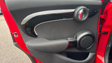 MINI Hatchback 1.5 Cooper Classic 5dr Auto Petrol Hatchback